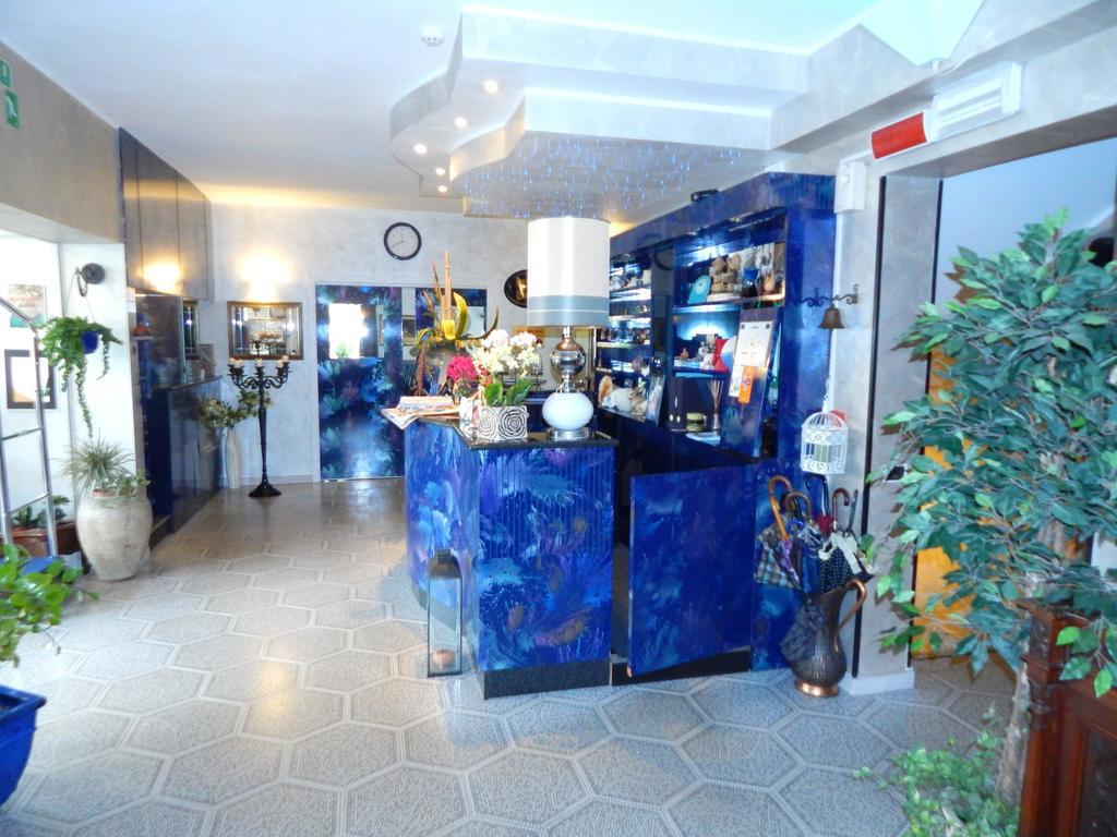 Hotel Torre Antica Loano Zewnętrze zdjęcie